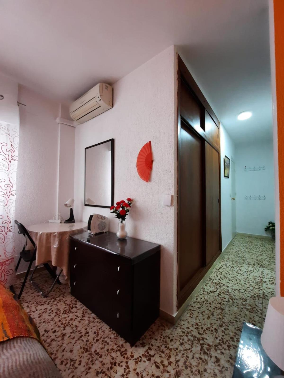 Habitaciones En Mi Piso Del Centro De Huelva Zewnętrze zdjęcie