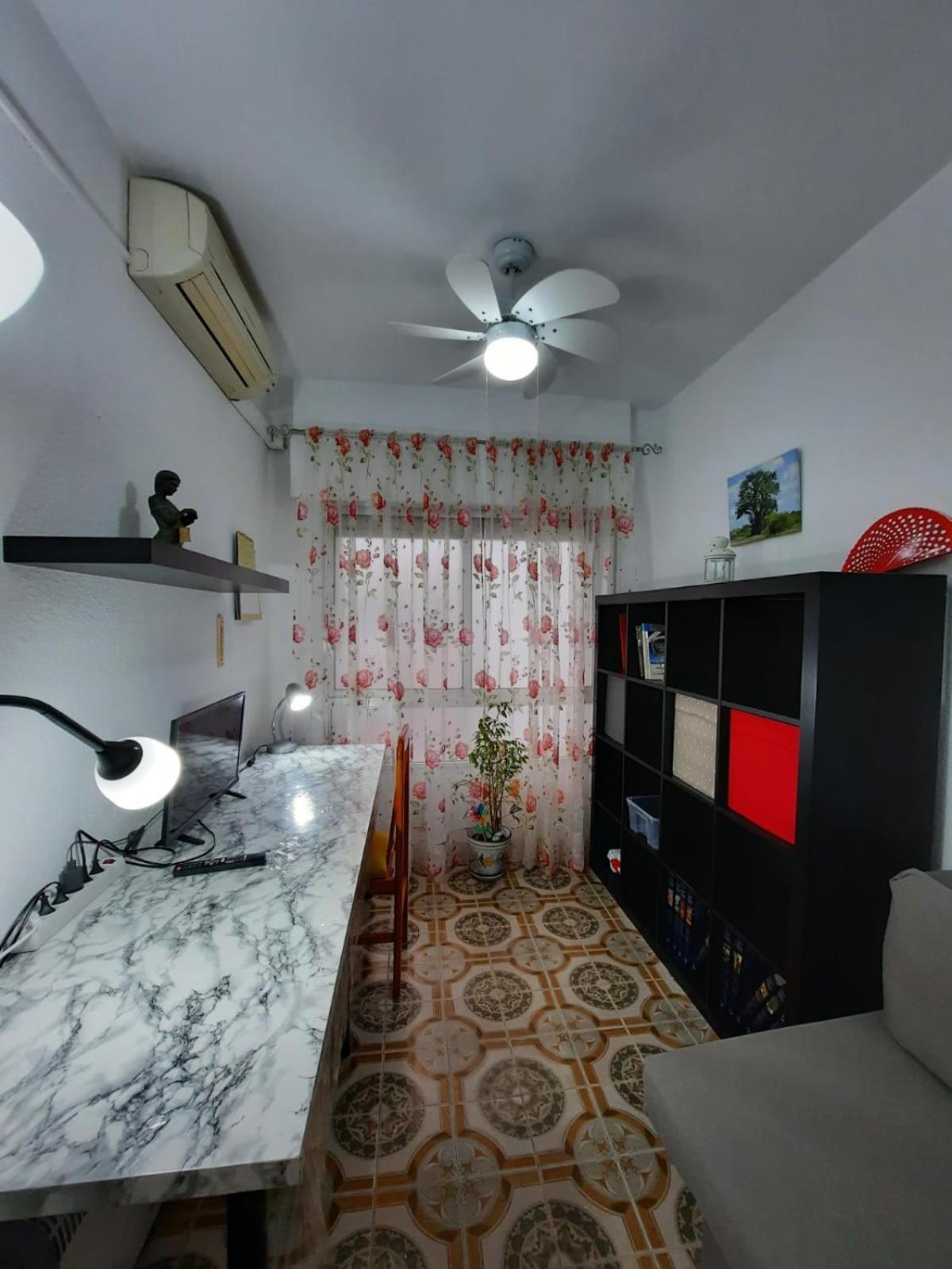 Habitaciones En Mi Piso Del Centro De Huelva Zewnętrze zdjęcie